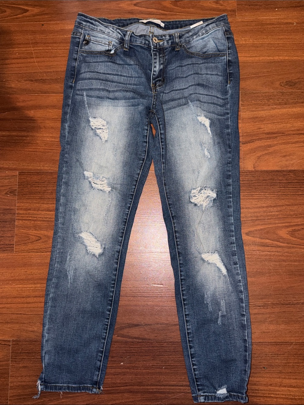 Women's Distressed Mid Wash Blue Jeans